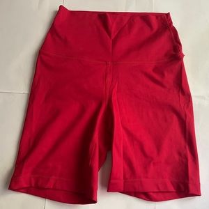 Yogalicious Biker Shorts in Red in S
